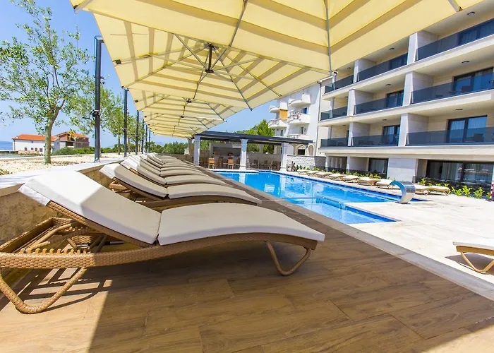 Luxury 4* Макарска