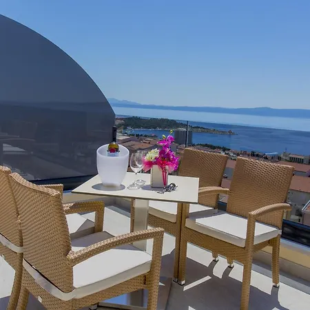 Luxury 4* Makarská