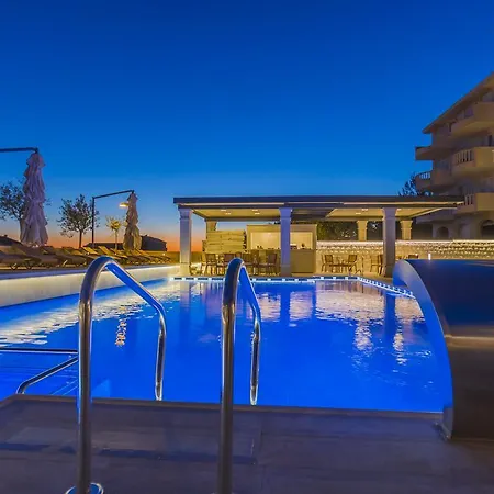 Luxury Makarska