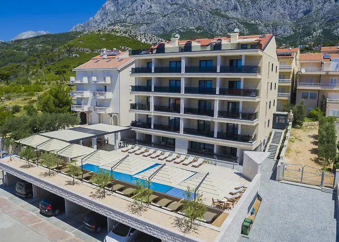 Luxury 4* Makarska
