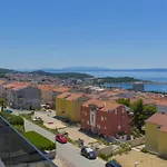 Apartment Luxury 4*