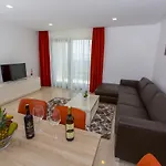 Luxury 4* Makarska