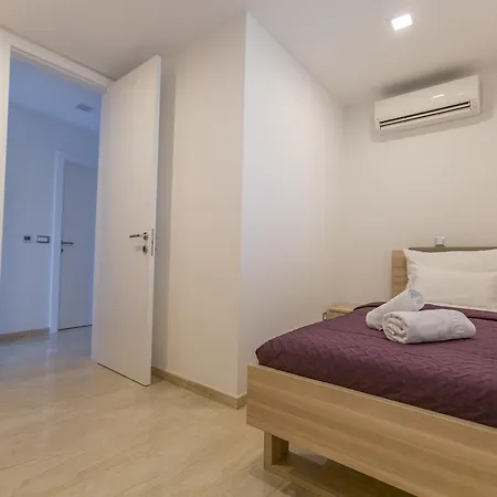Luxury Makarska