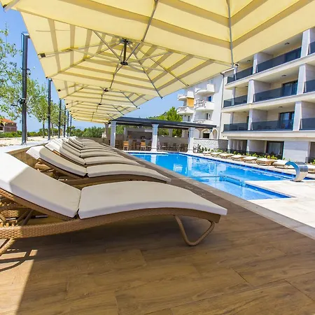 Luxury 4* Makarska