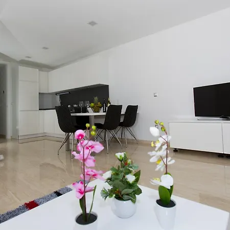 Luxury Lägenhet 4*
