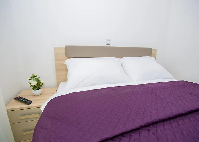 Luxury 4* מאקרסקה